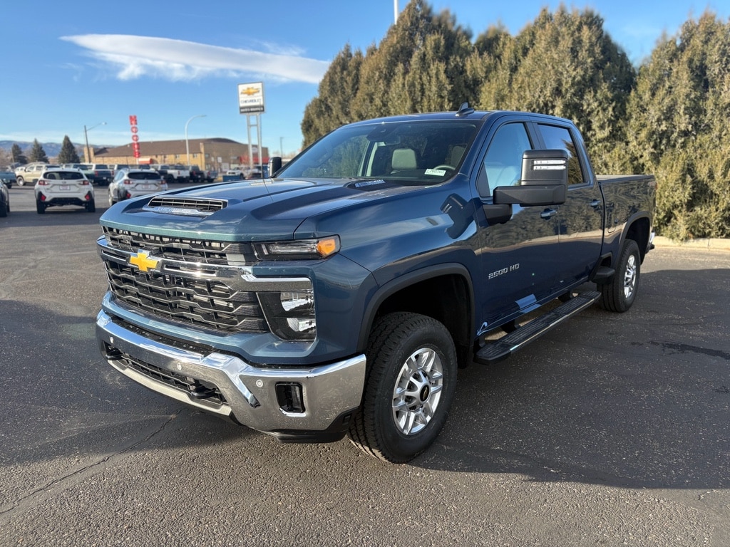 2026 Chevrolet Silverado 2500HD LT's photo