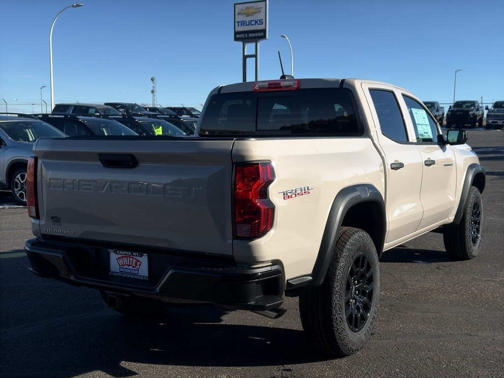 2026 Chevrolet Colorado Trail Boss - Photo 11