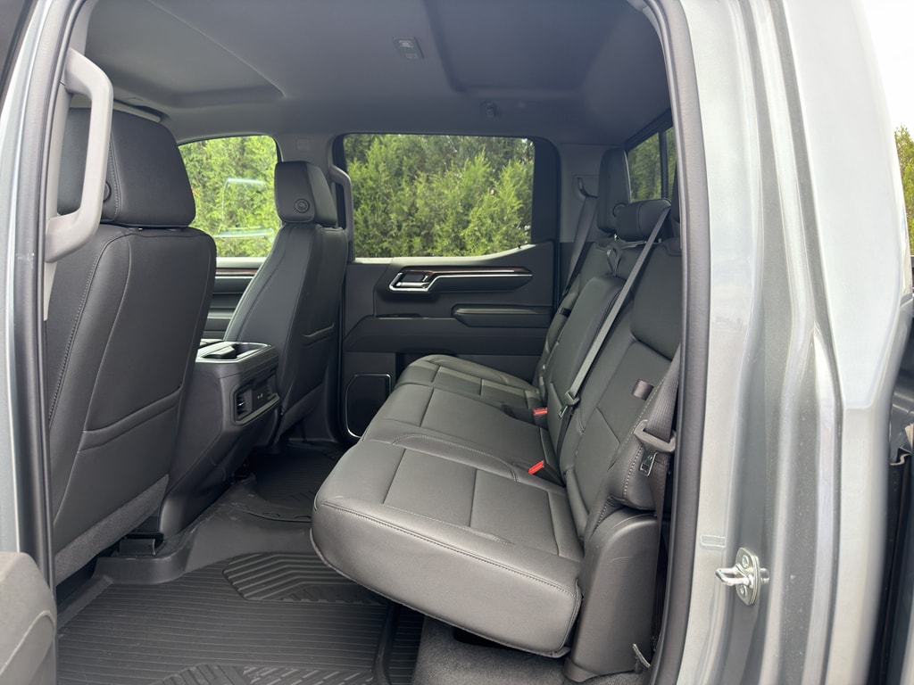 2026 Chevrolet Silverado 1500 LT Trail Boss - Photo 10