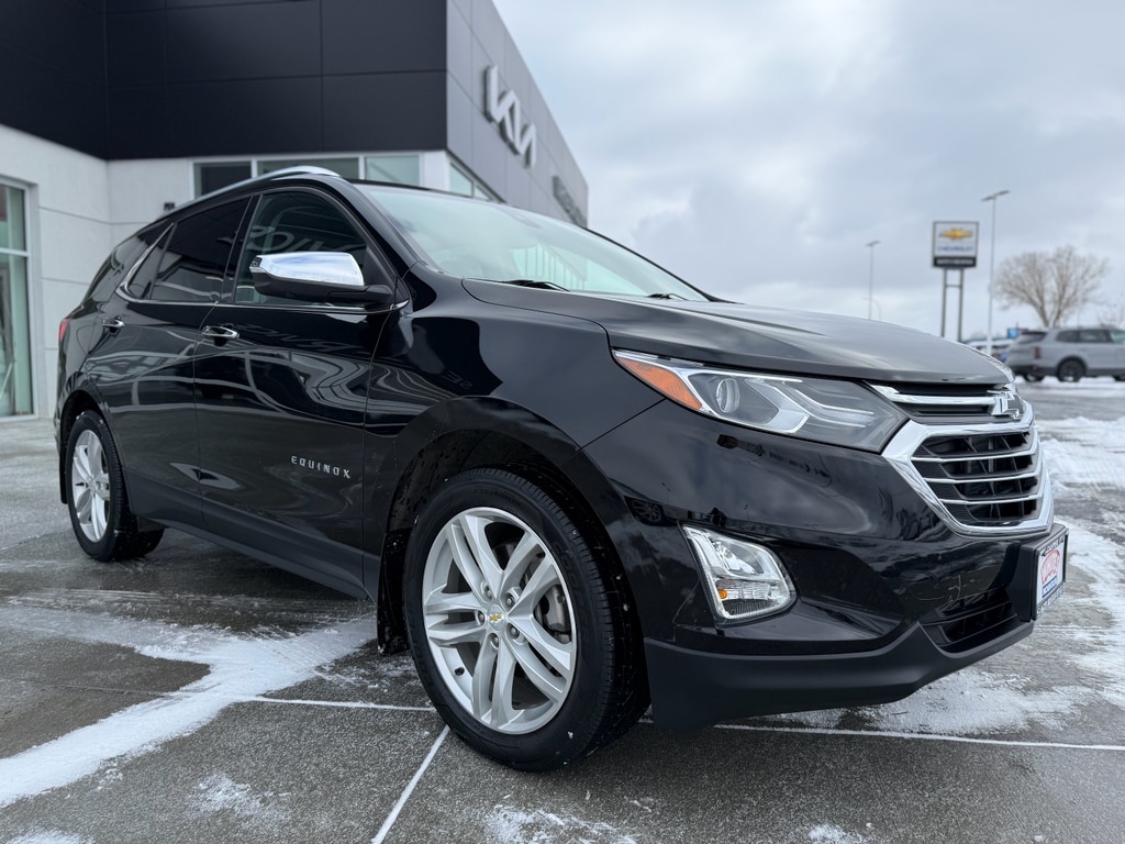 Used 2018 Chevrolet Equinox Premier SUV