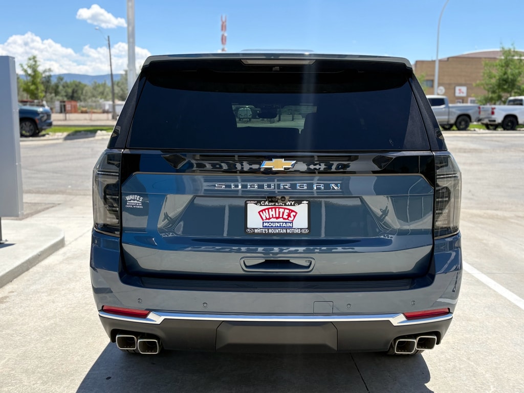 2026 Chevrolet Suburban High Country - Photo 9