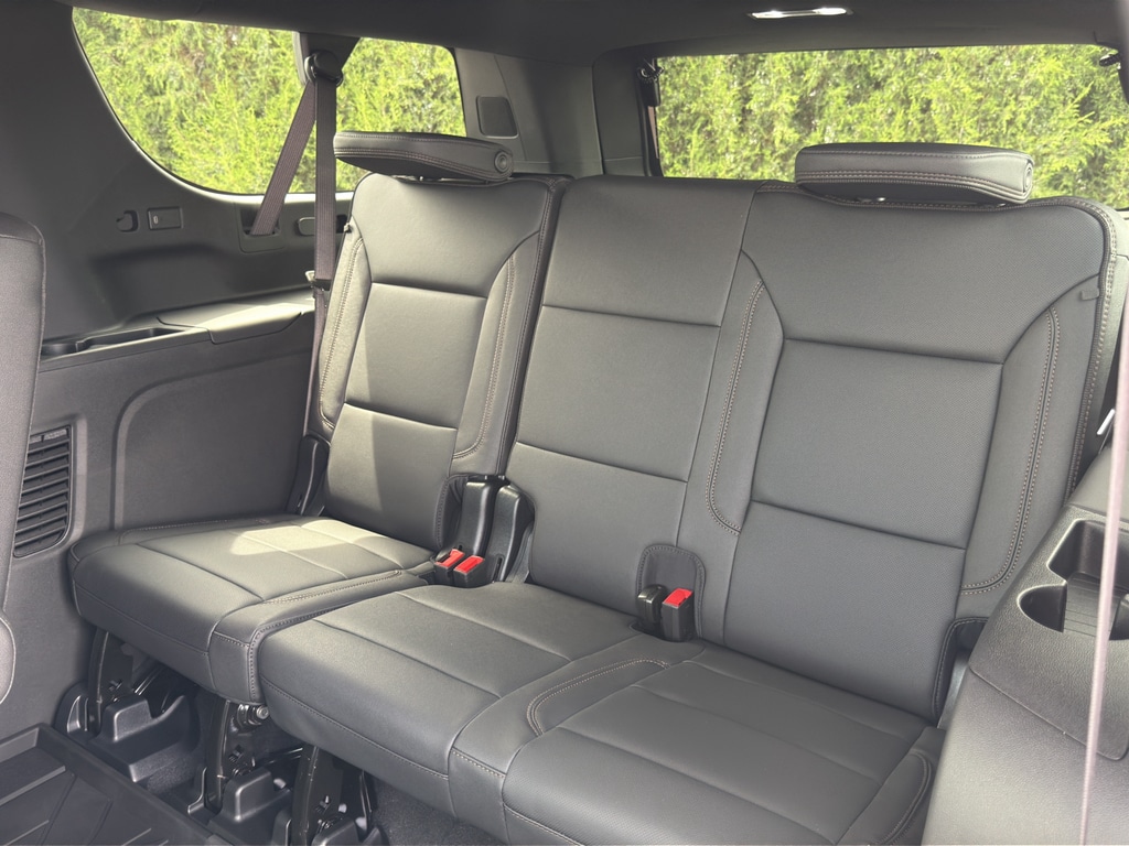 2026 Chevrolet Suburban High Country - Photo 18