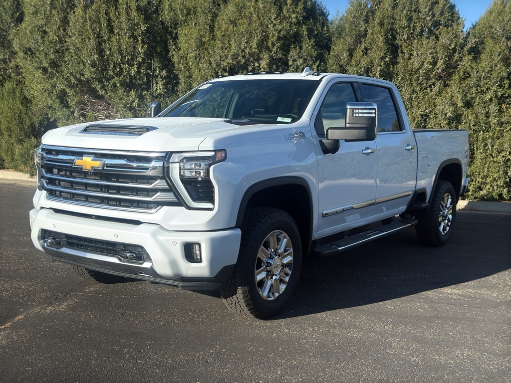 2026 Chevrolet Silverado 2500HD High Country's photo
