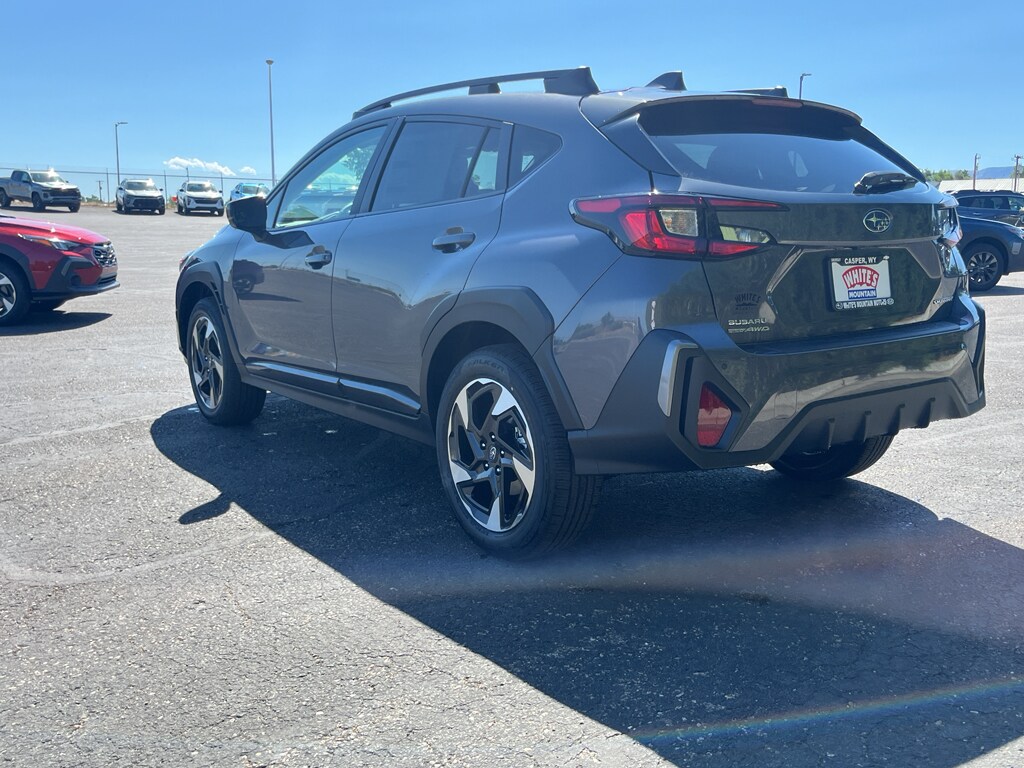 2025 Subaru Crosstrek Limited photo 2