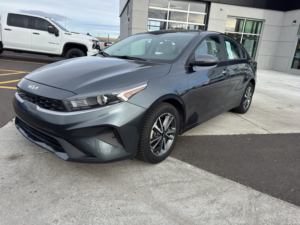 2023 Kia Forte LXS's photo