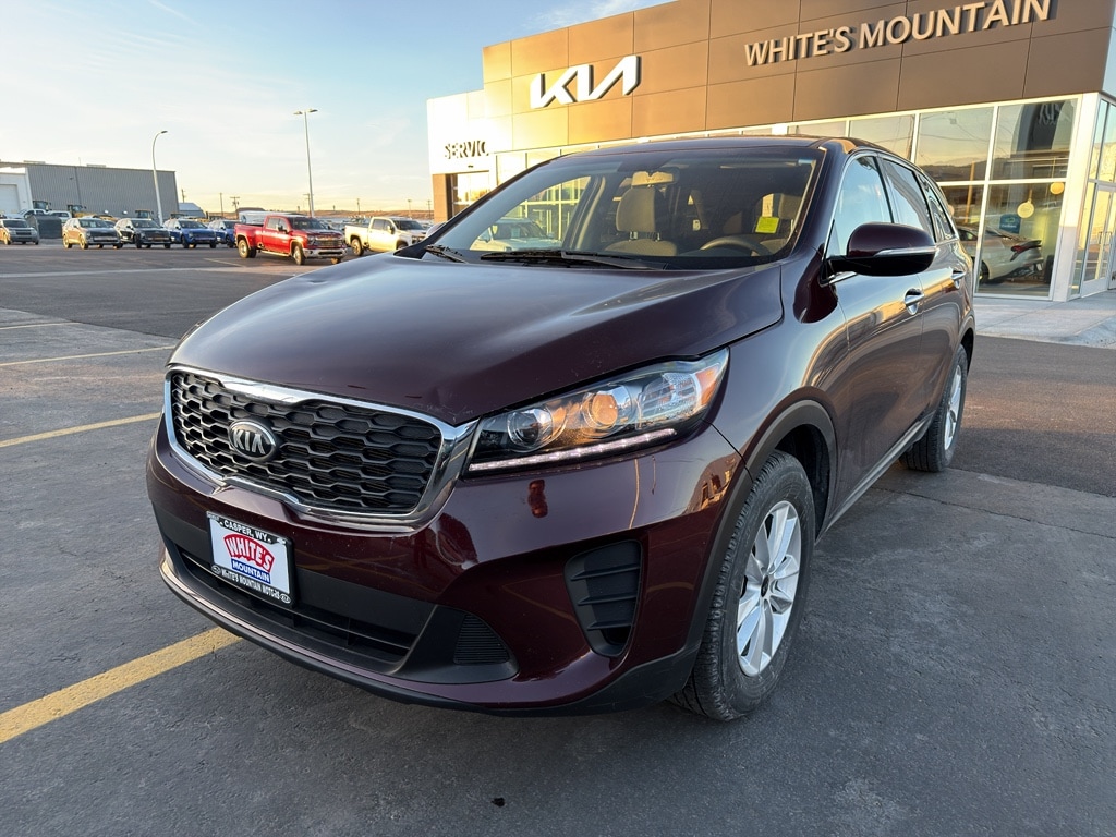 2020 Kia Sorento LX's photo