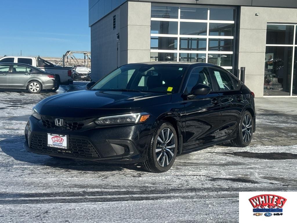 2022 Honda Civic Hatchback EX-L's photo