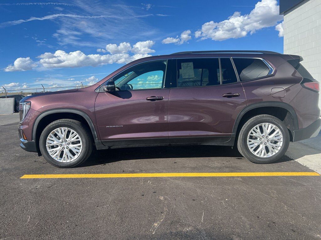 Used 2024 GMC Acadia AWD Elevation SUV