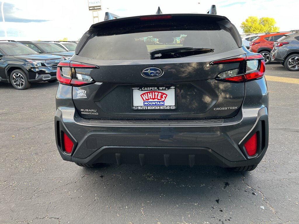 2025 Subaru Crosstrek Premium photo 4
