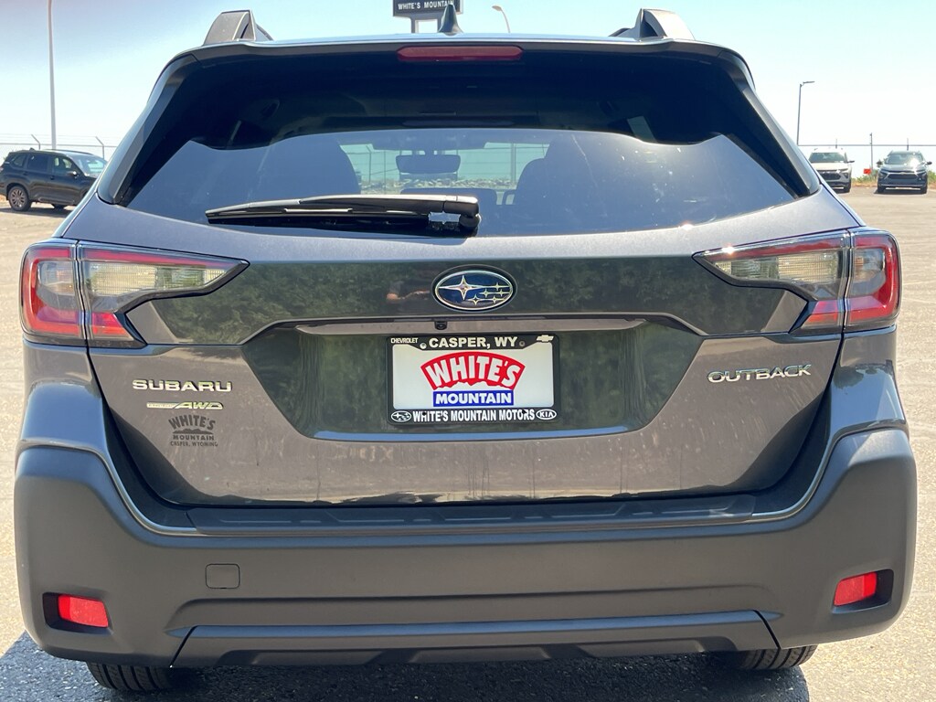 2025 Subaru Outback Premium photo 4