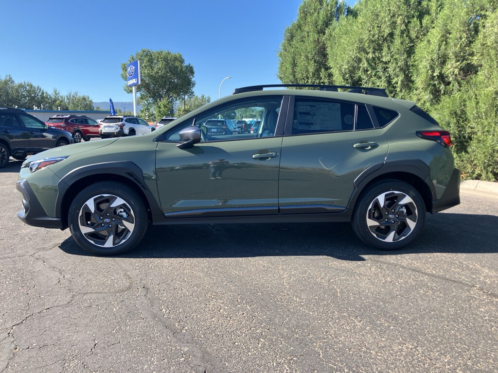 2025 Subaru Crosstrek Limited photo 2