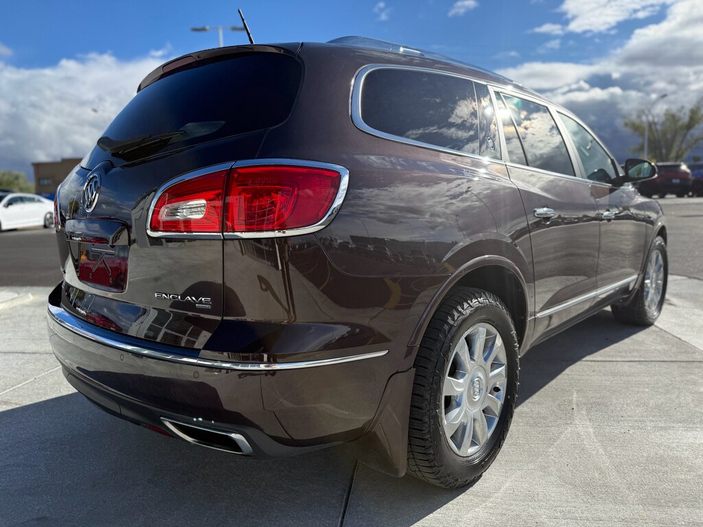 2017 Buick Enclave Premium photo 2
