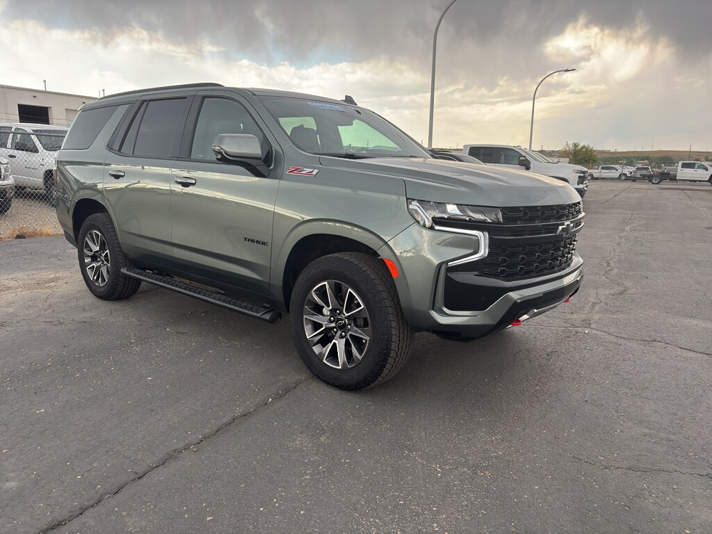 2024 Chevrolet Tahoe Z71 photo 2
