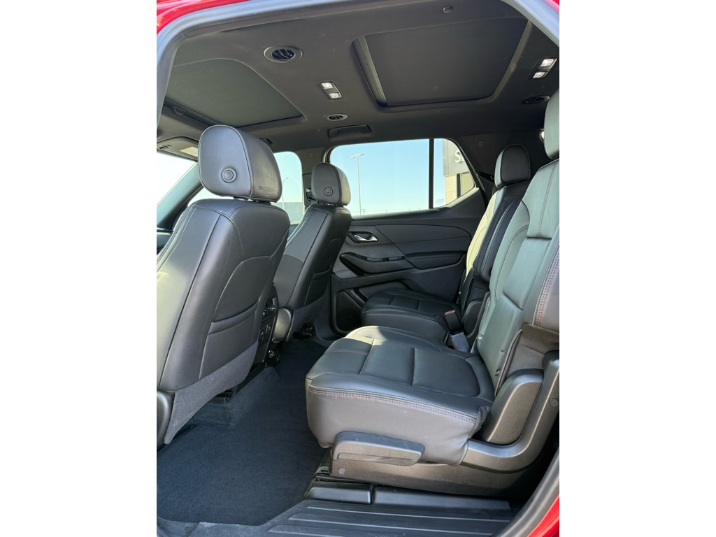 2023 Chevrolet Traverse RS - Photo 19