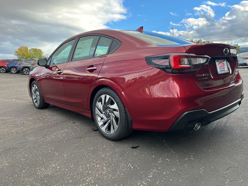 2025 Subaru Legacy Touring XT photo 3