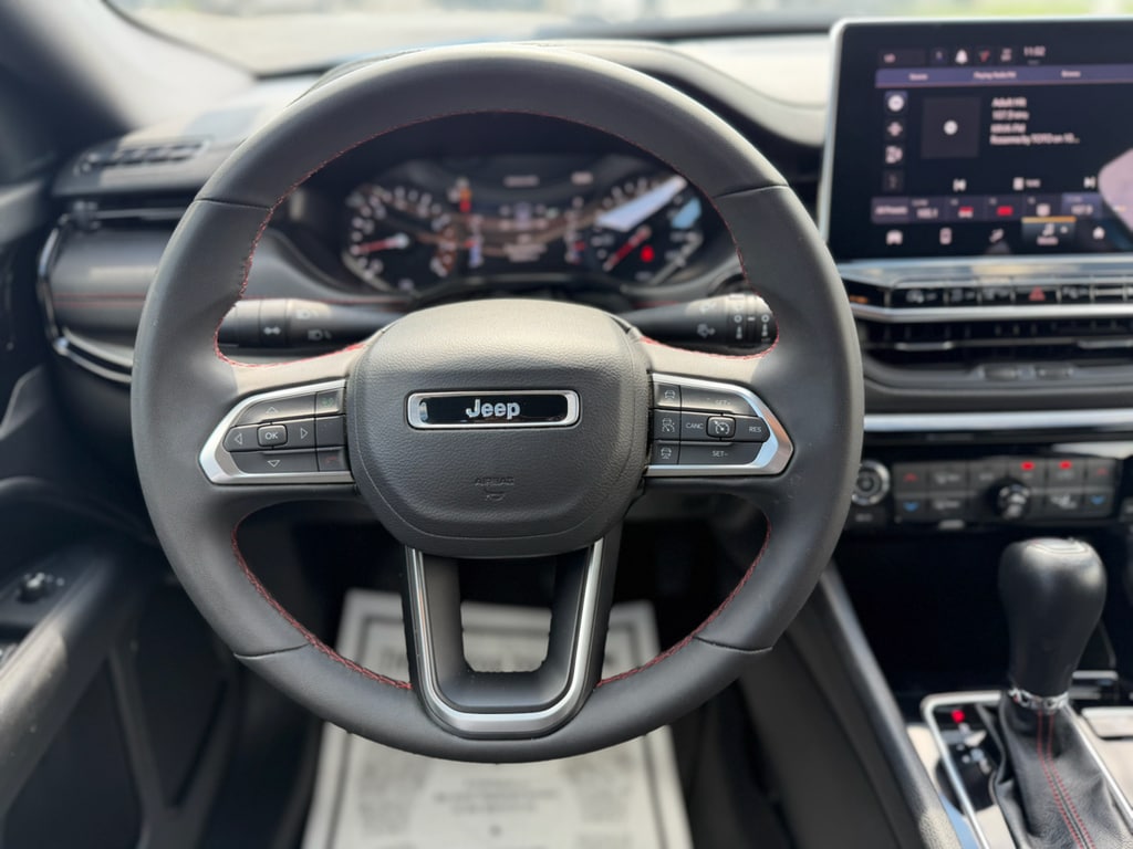 2025 Jeep Compass Trailhawk - Photo 12