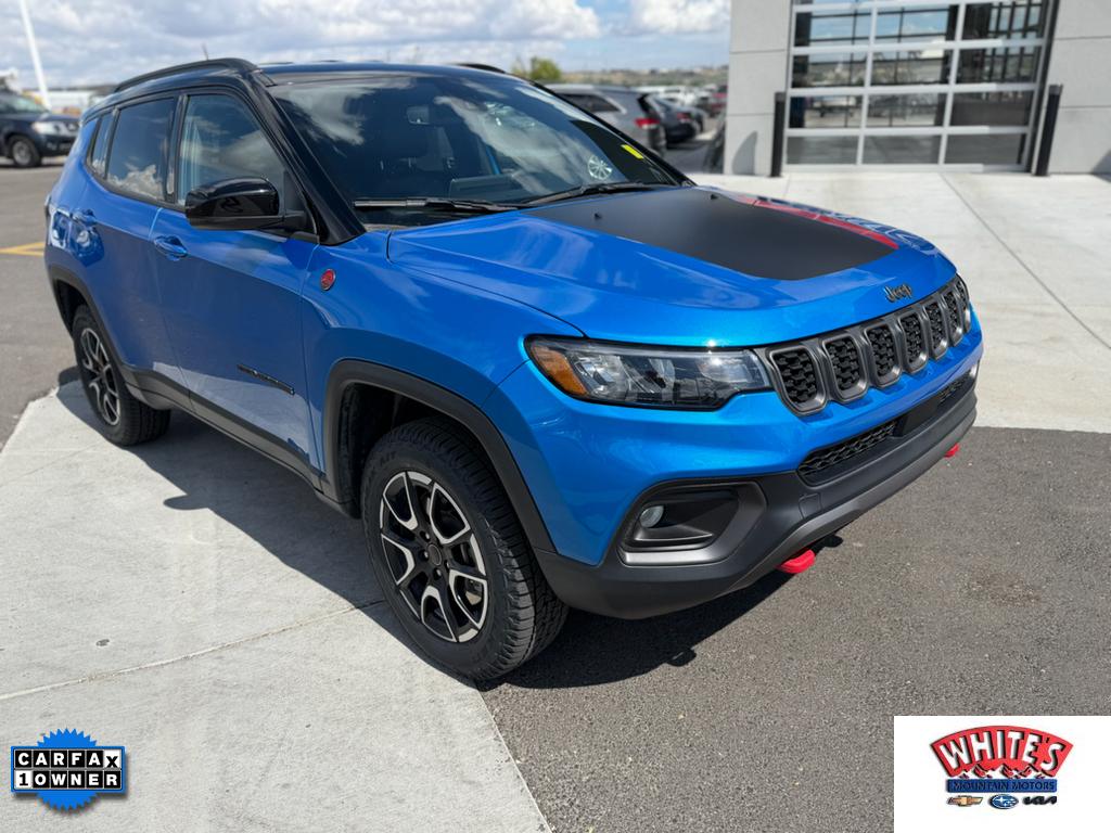 Used 2025 Jeep Compass Trailhawk Sport Utility