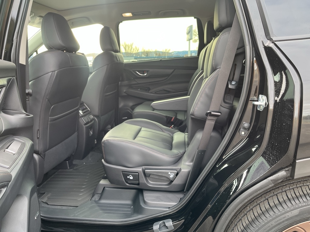 2026 Subaru Ascent Limited Bronze Edition - Photo 13