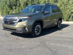 2025 Subaru Forester Premium SUV
