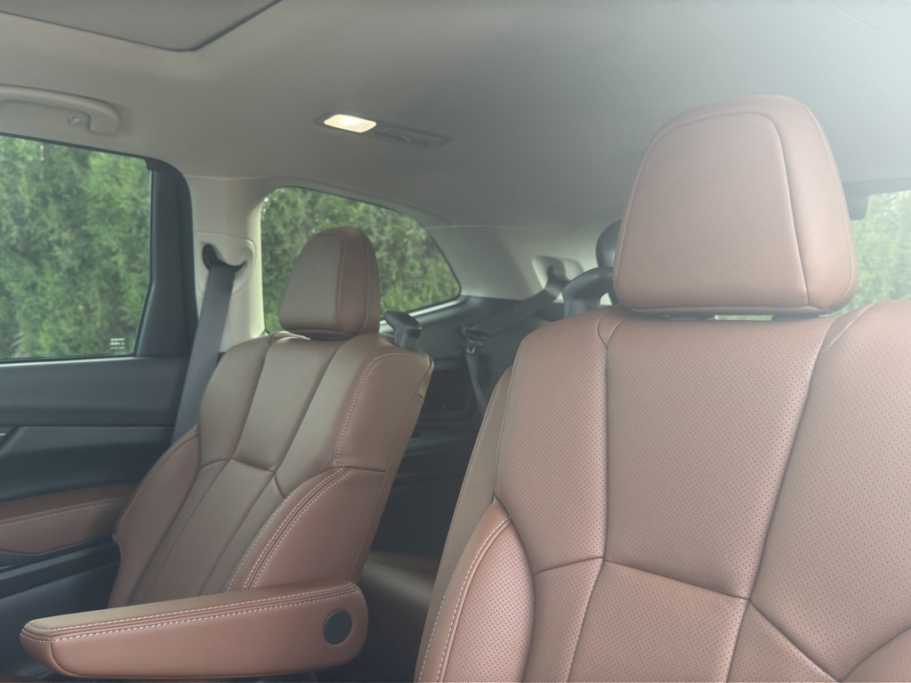 2026 Subaru Ascent Touring - Photo 16