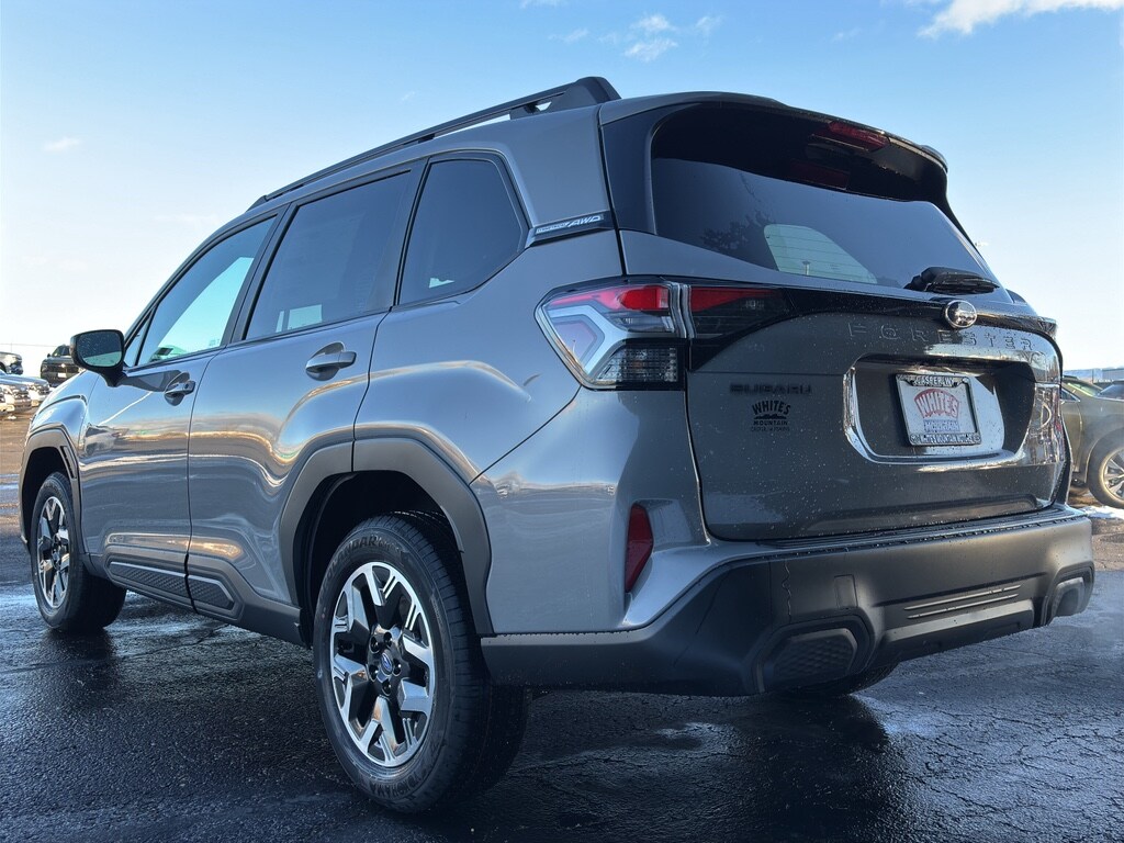 2026 Subaru Forester Premium Base photo 2