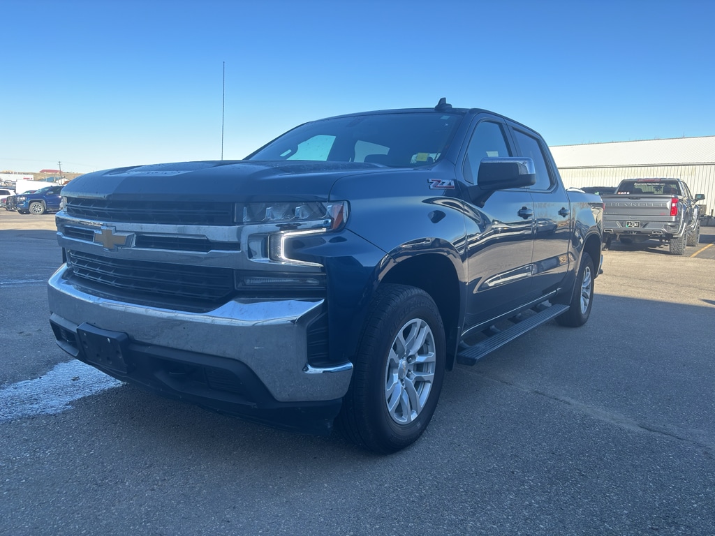 Used 2021 Chevrolet Silverado LT Crew Cab