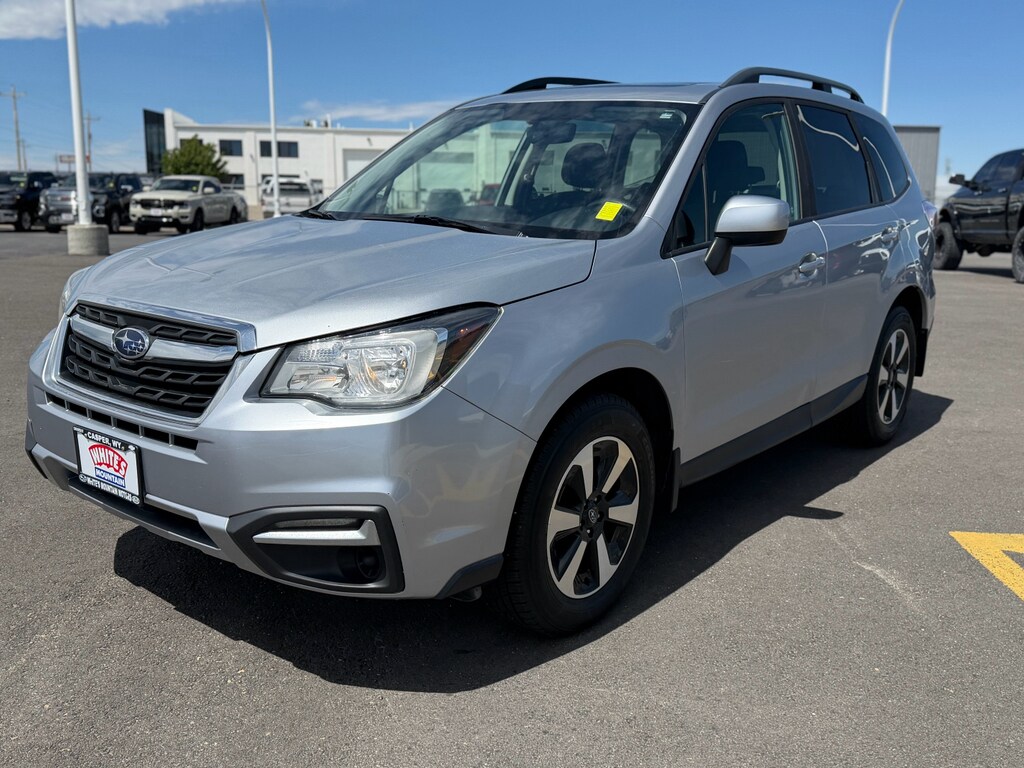 Used 2018 Subaru Forester Premium with VIN JF2SJAECXJH549322 for sale in Casper, WY