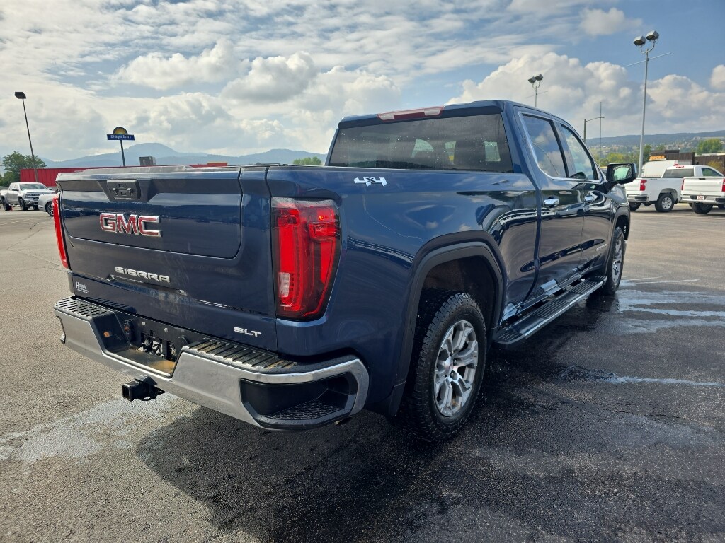 2022 Gmc Sierra 1500 SLT photo 3