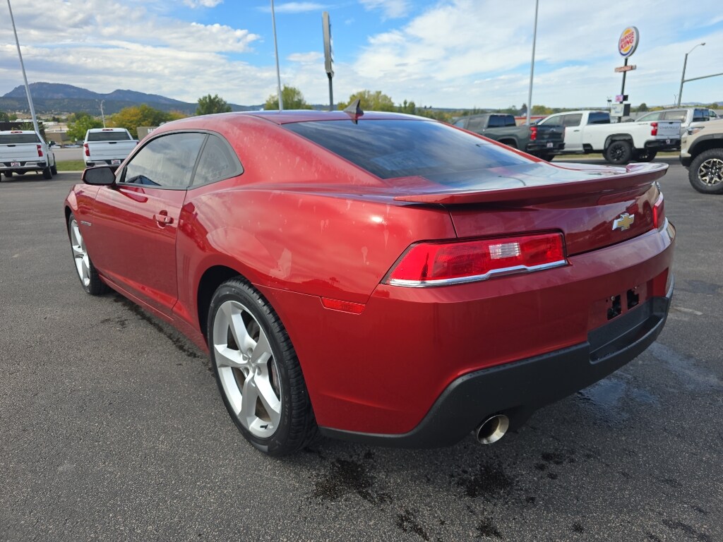 2015 Chevrolet Camaro SS photo 2