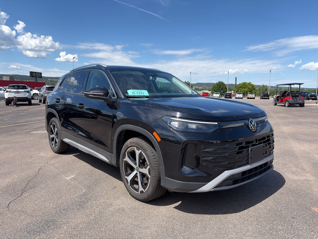 Certified 2026 Volkswagen Tiguan SE Sport Utility