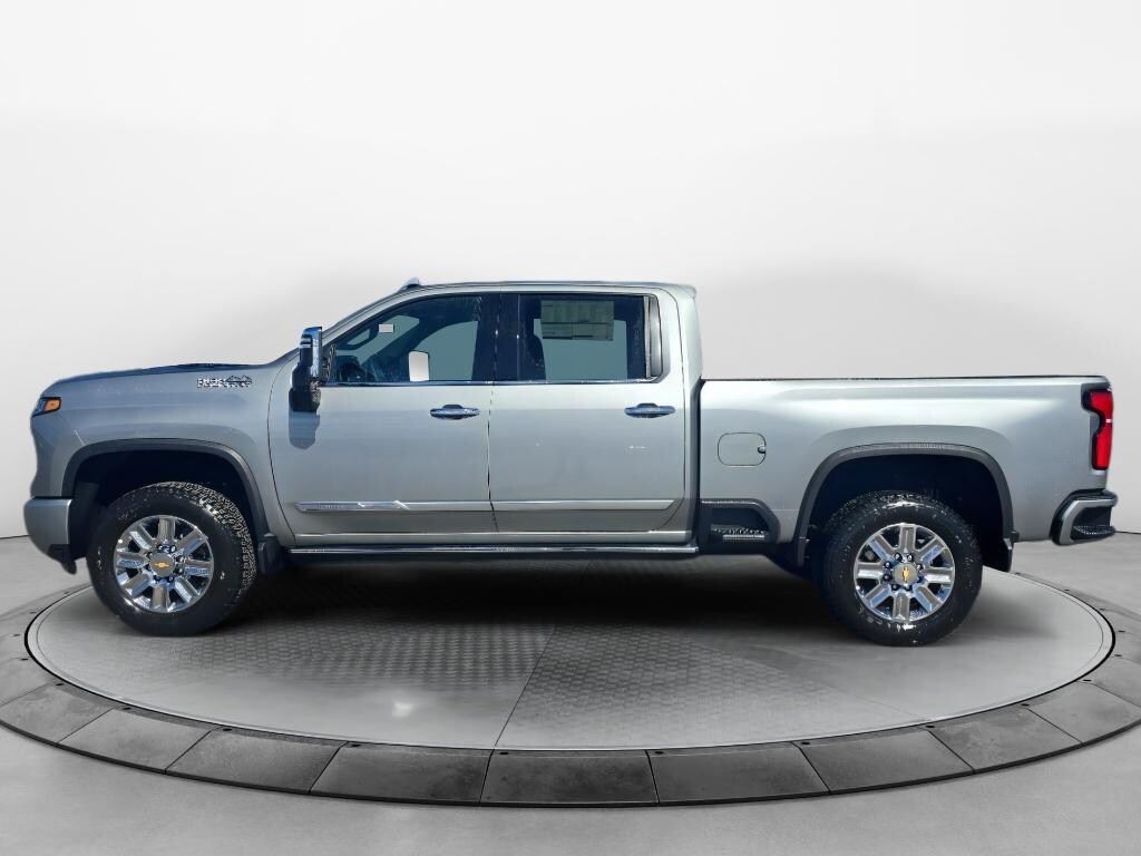 New 2026 Chevrolet Silverado High Country Crew Cab