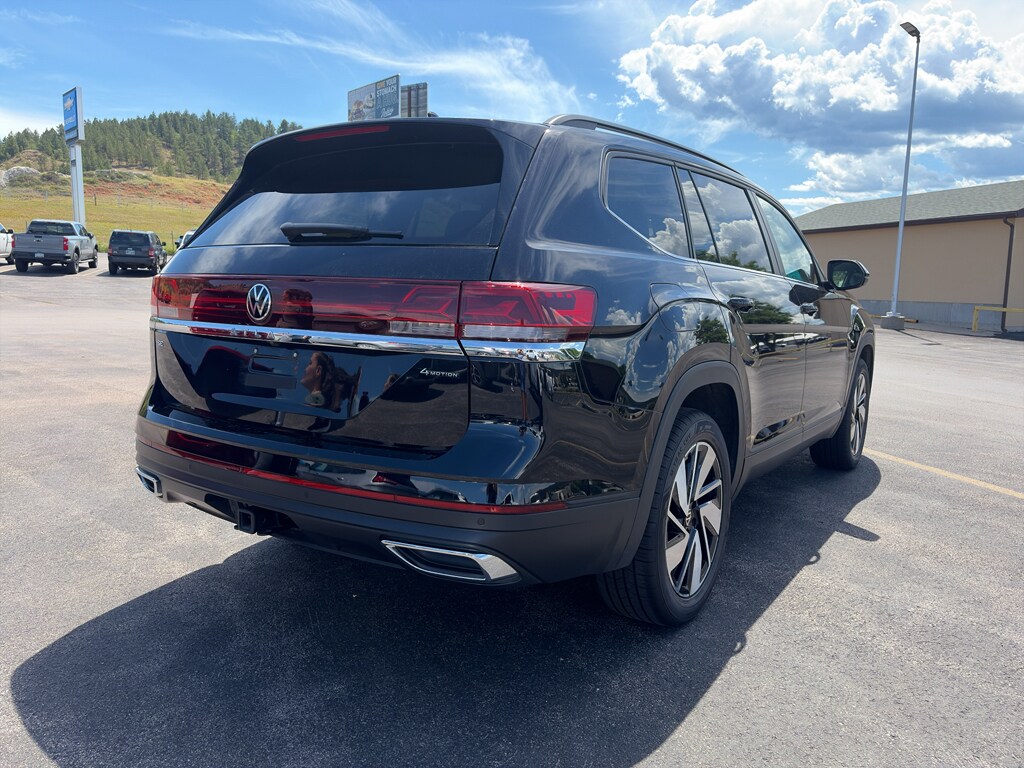 Certified 2026 Volkswagen Atlas 2.0T SE w/Technology Sport Utility
