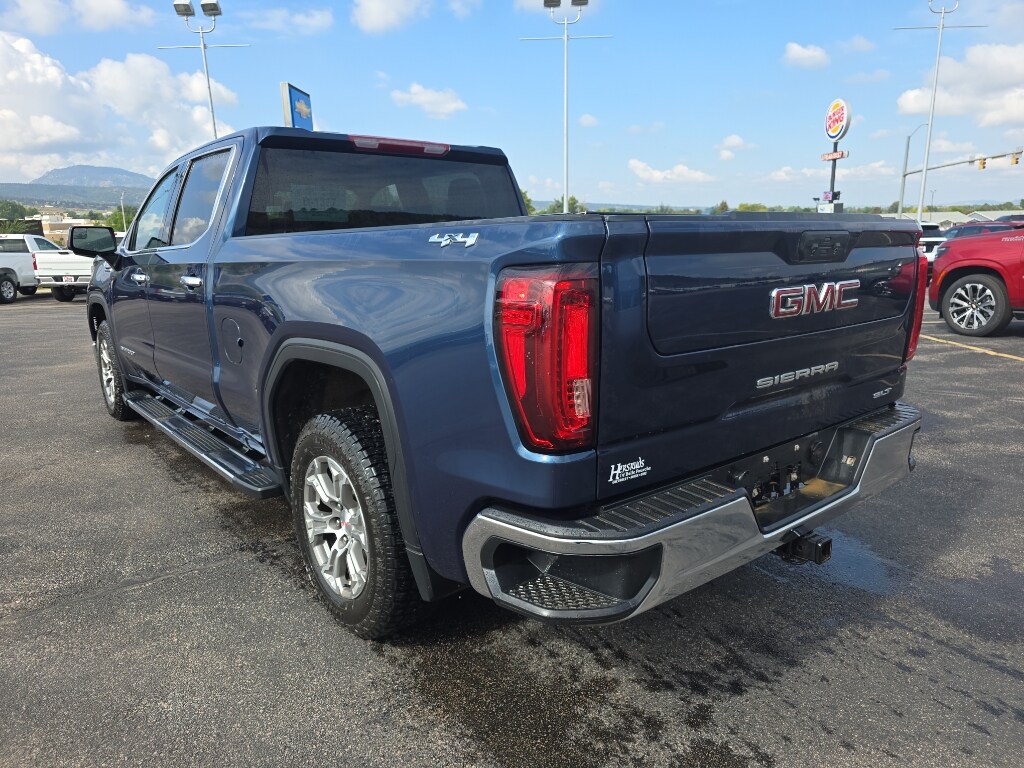 2022 Gmc Sierra 1500 SLT photo 2