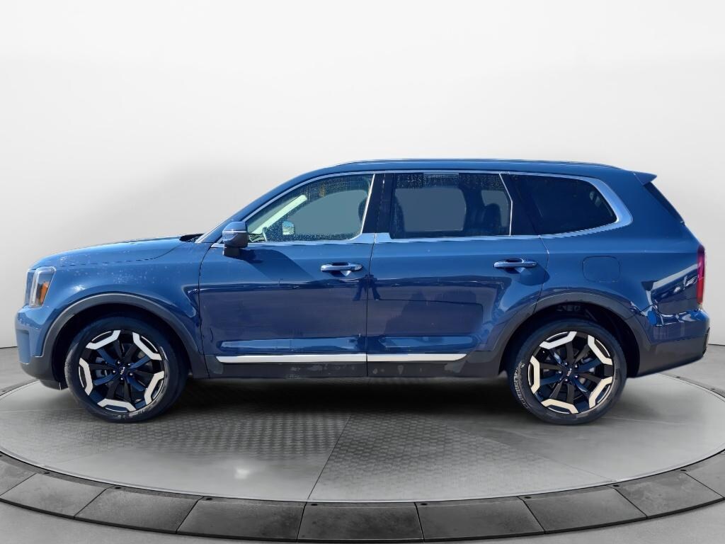 Certified 2025 Kia Telluride S Sport Utility