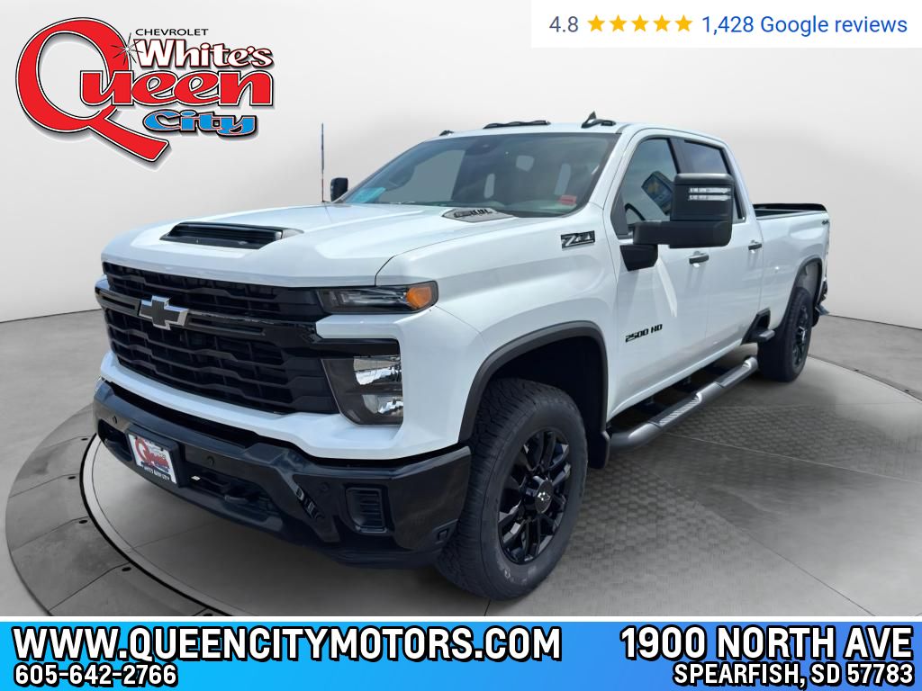 2025 Chevrolet Silverado 2500HD Custom photo 2