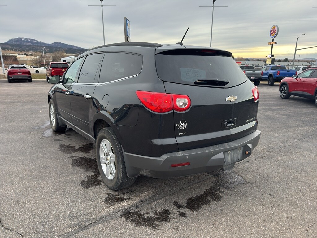 Used 2011 Chevrolet Traverse LT w/2LT SUV