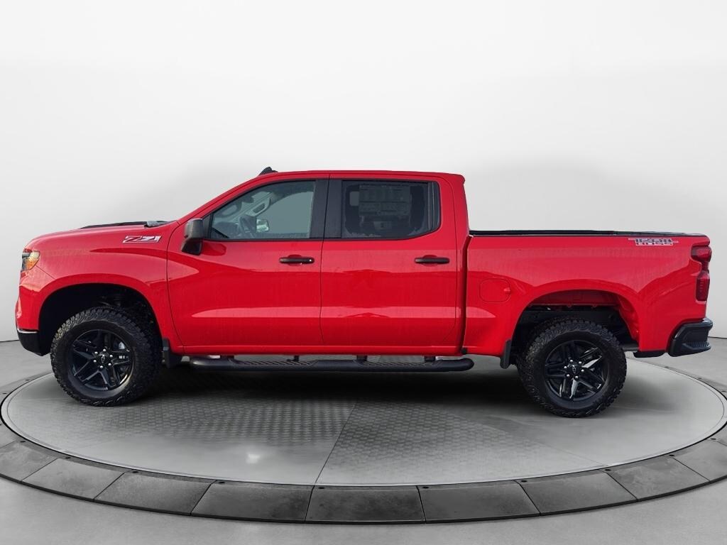New 2026 Chevrolet Silverado Custom Trail Boss Crew Cab
