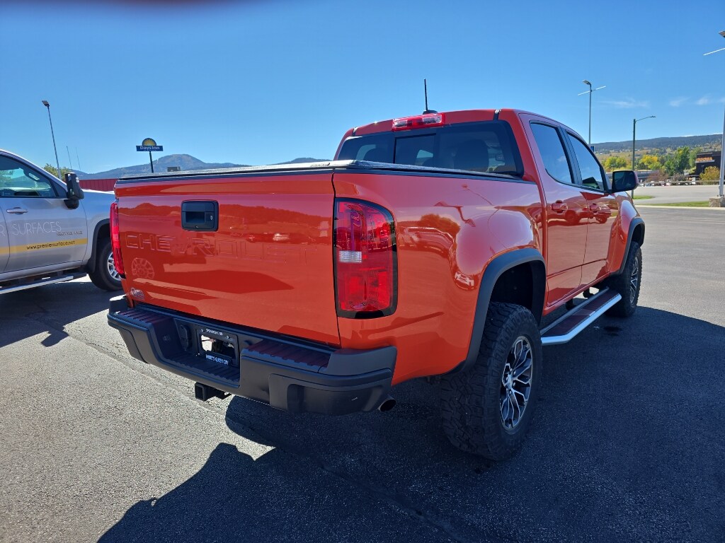 2021 Chevrolet Colorado ZR2 photo 2