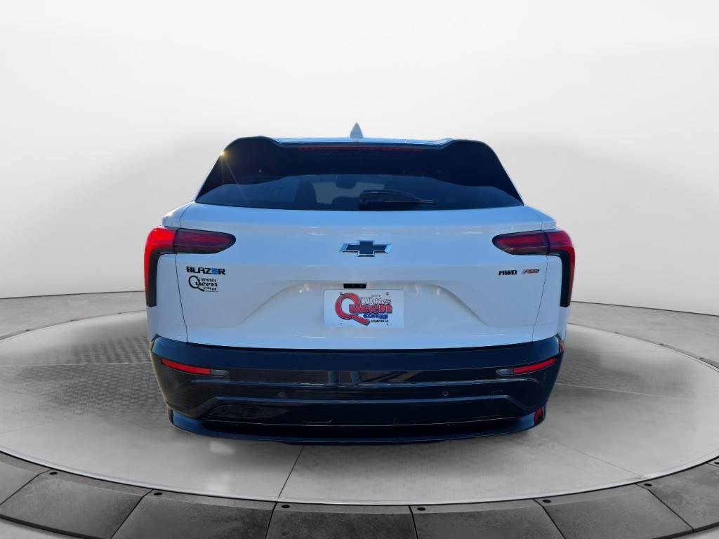 2024 Chevrolet Blazer EV RS photo 4