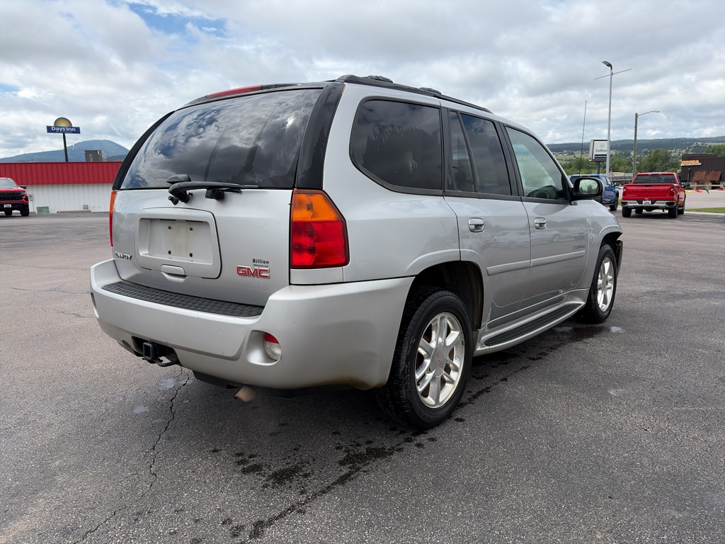 Used 2008 GMC Envoy Denali Sport Utility