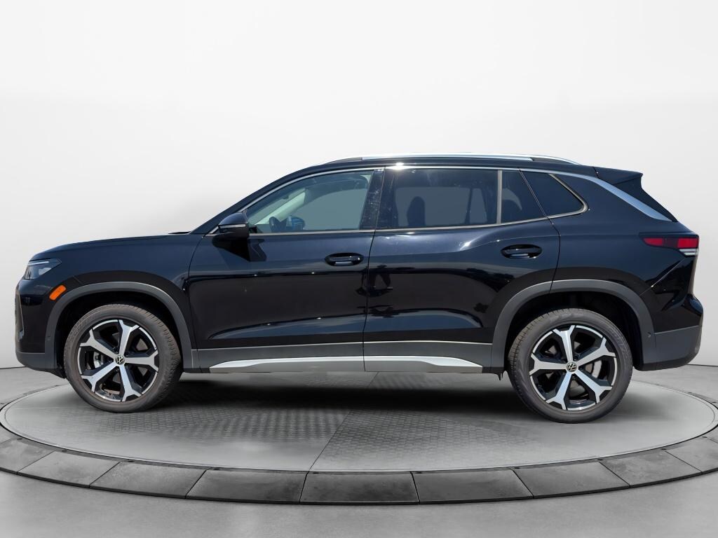 Certified 2026 Volkswagen Tiguan SE Sport Utility