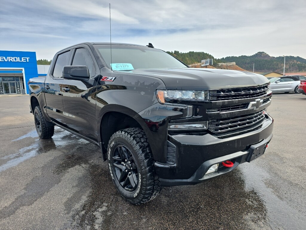 Used 2020 Chevrolet Silverado LT Trail Boss Crew Cab