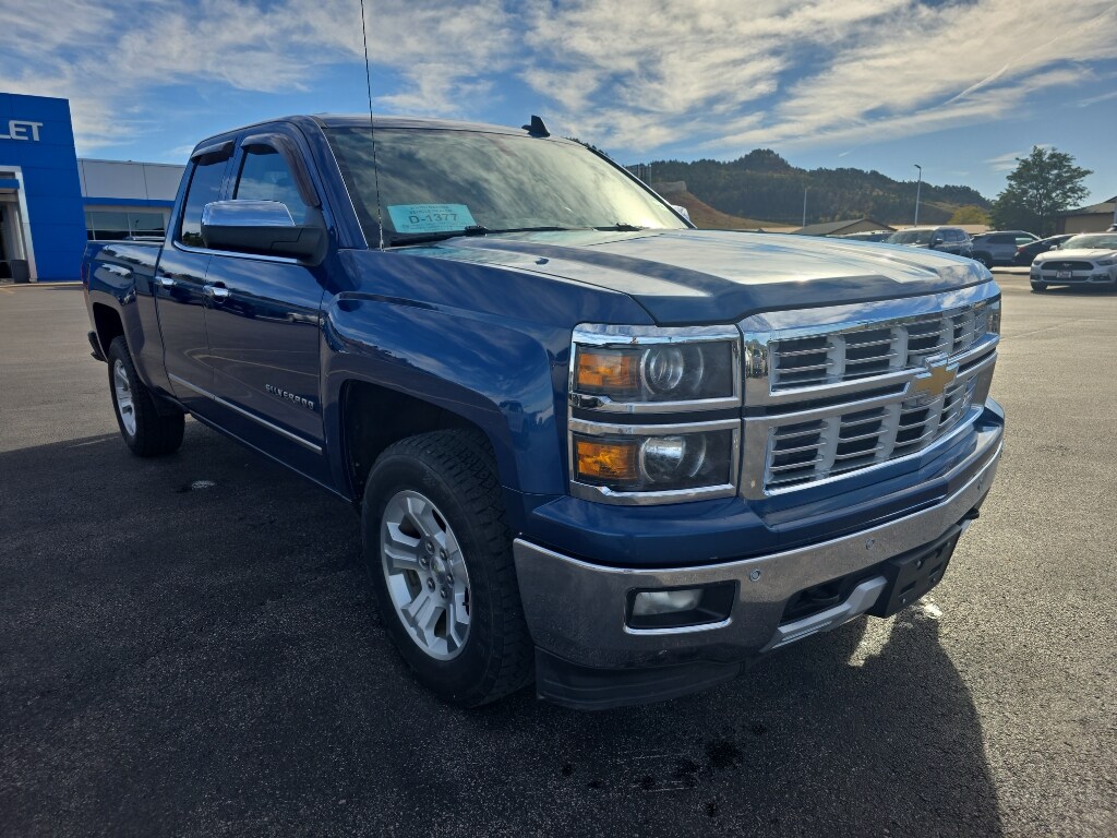 2015 Chevrolet Silverado 1500 LTZ photo 4