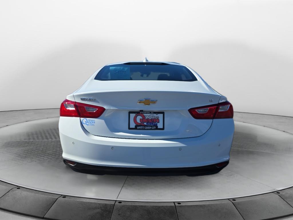 2024 Chevrolet Malibu 1LT photo 4