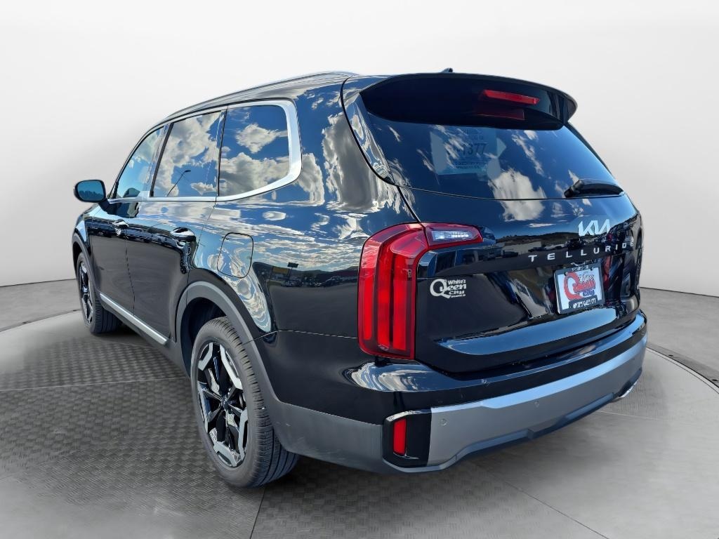 Used 2025 Kia Telluride S SUV