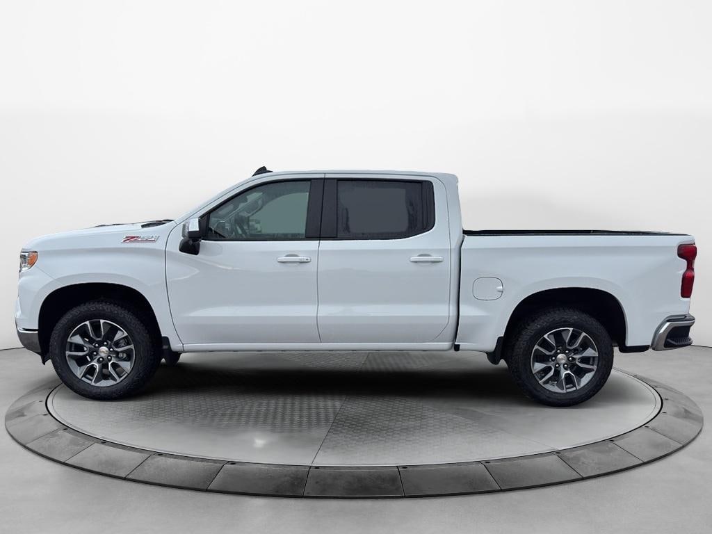 New 2026 Chevrolet Silverado LT Crew Cab