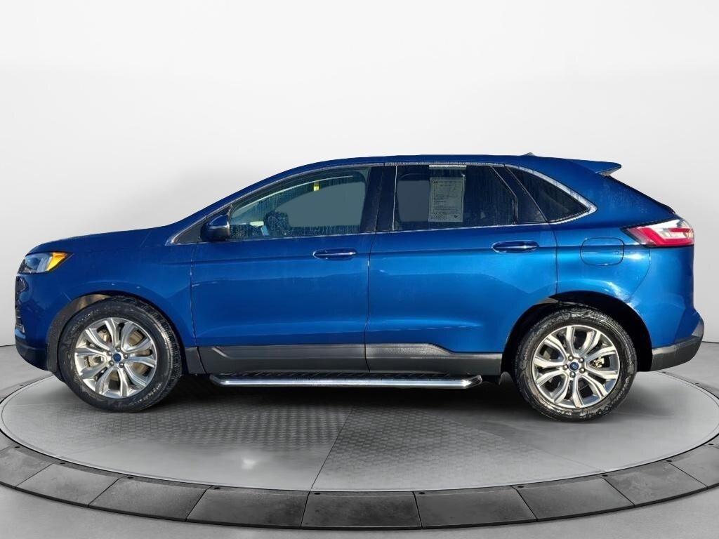 Used 2022 Ford Edge Titanium SUV