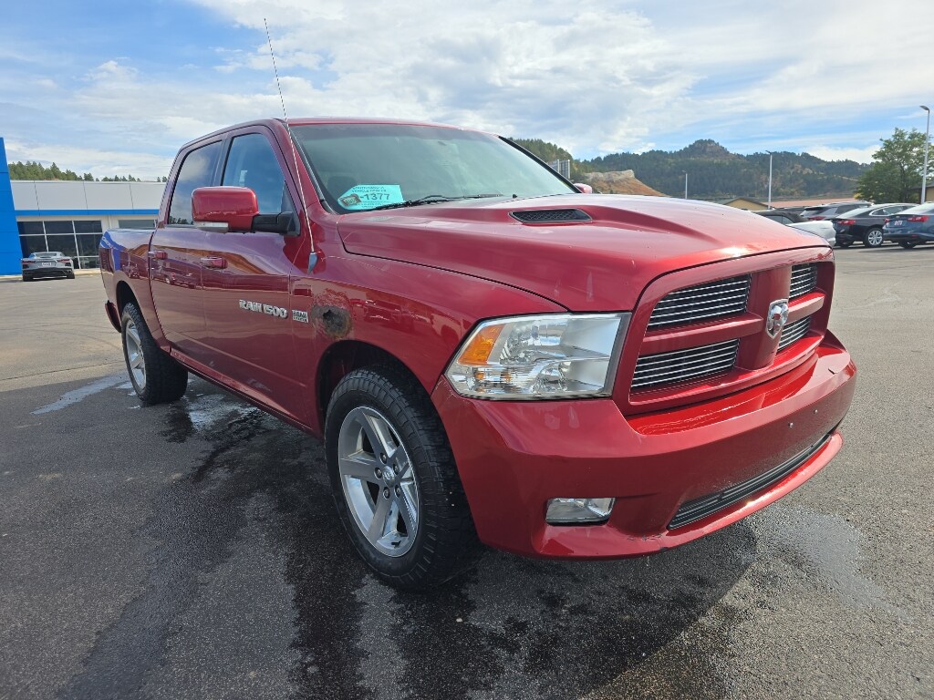 2011 Dodge Ram photo 3