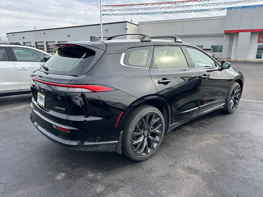 New 2026 Toyota Crown Signia Limited SUV