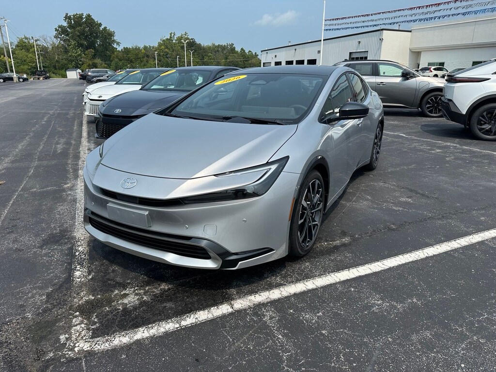 New 2026 Toyota Prius Plug-In Hybrid XSE Premium Hatchback